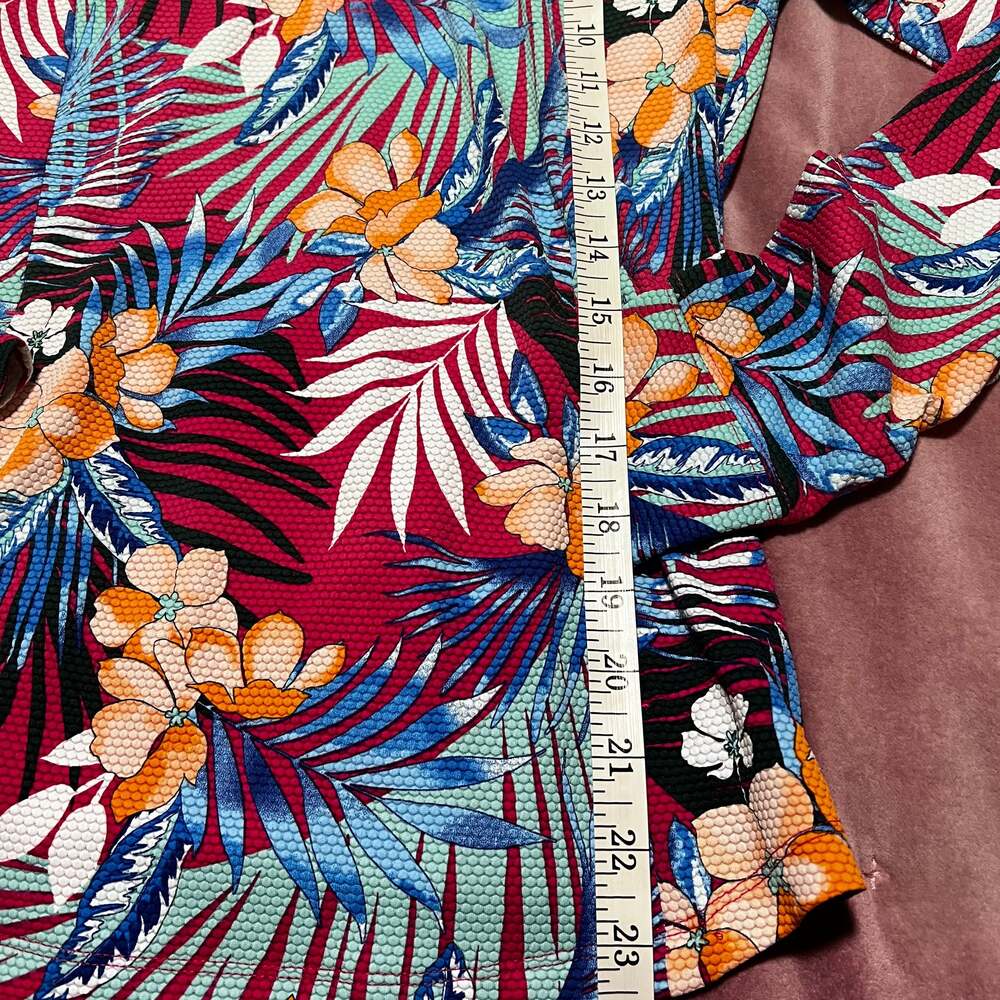 Tommy Bahama Golf & Tennis Women's Pink Floral Quarter-Zip Pullover Top - Picture 6 of 6